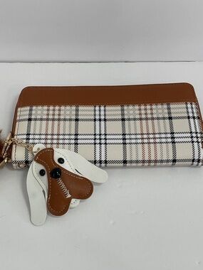 Plaid Zip Around Wallet | Clutch with Charm | Keychain